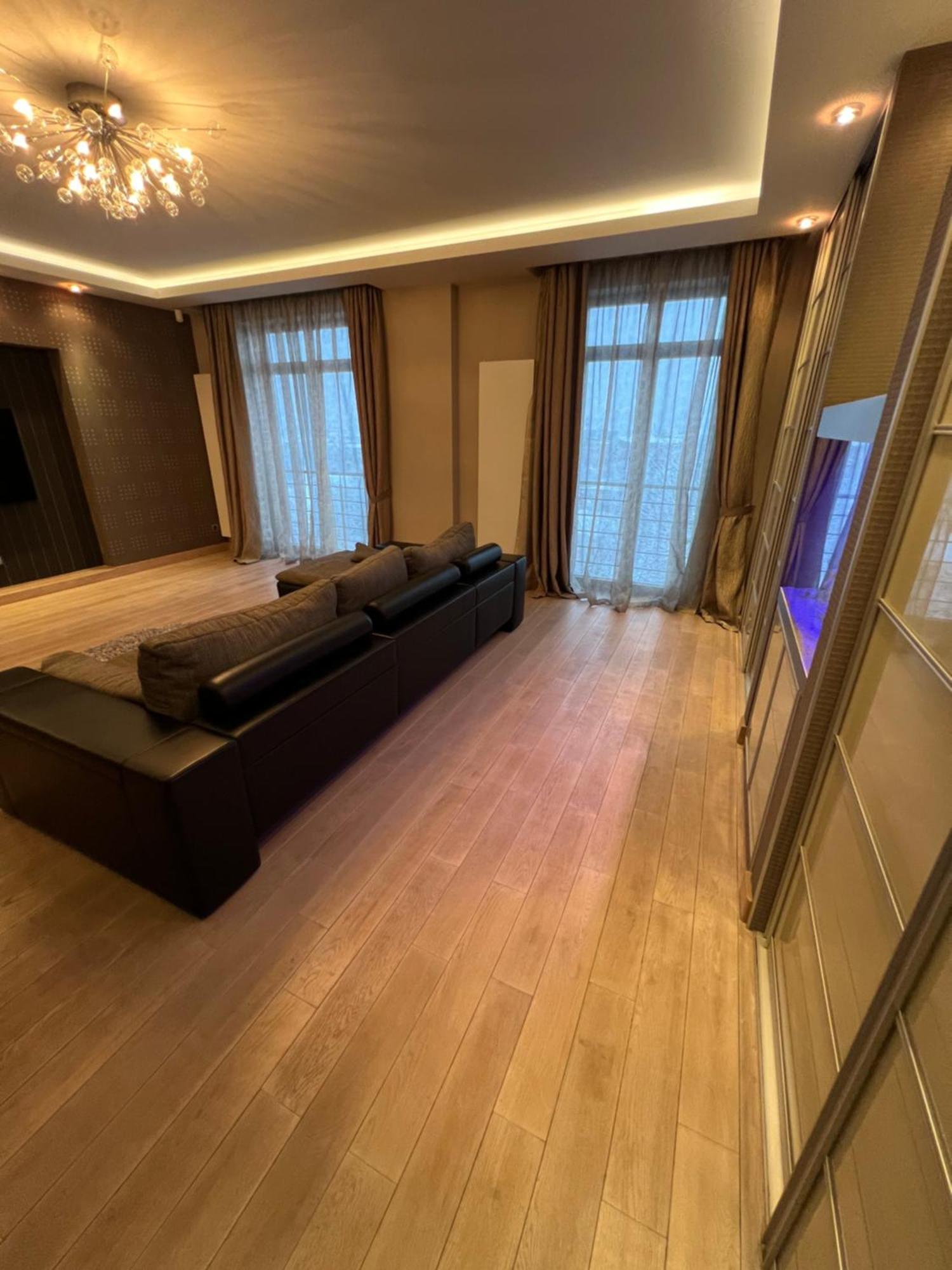 Apartment On Arkhipenka With Panorama View Львів Екстер'єр фото
