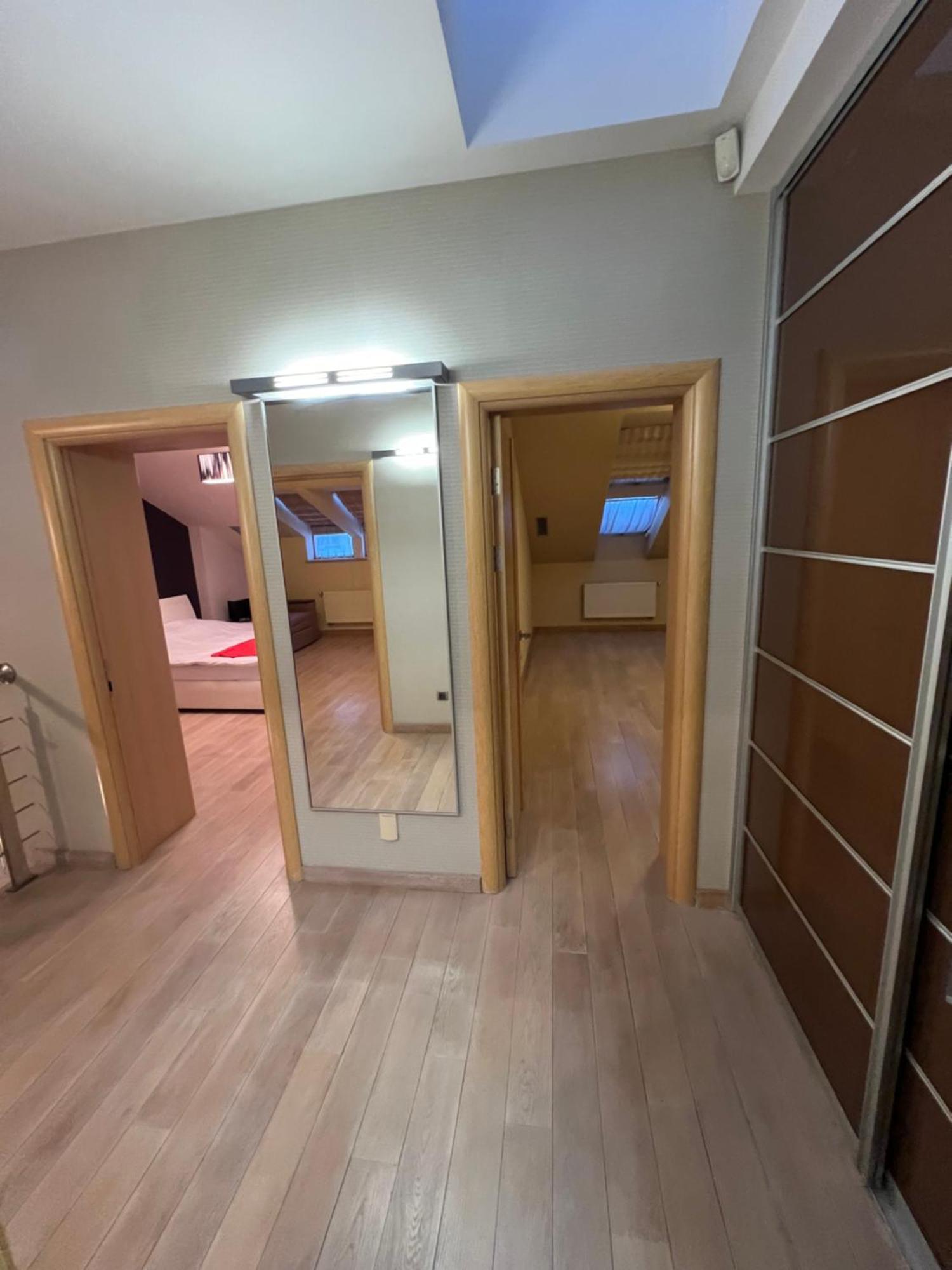 Apartment On Arkhipenka With Panorama View Львів Екстер'єр фото