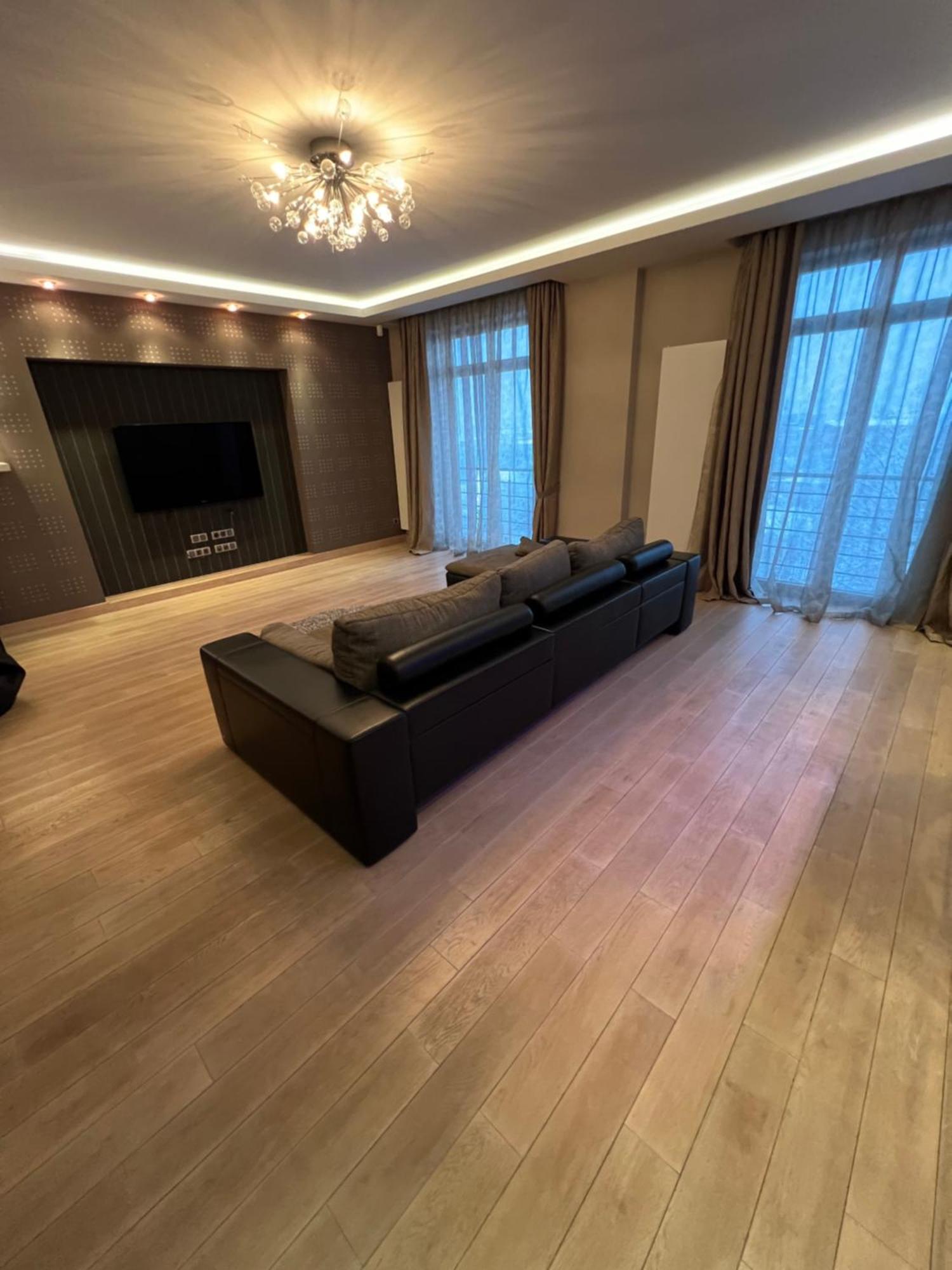 Apartment On Arkhipenka With Panorama View Львів Екстер'єр фото