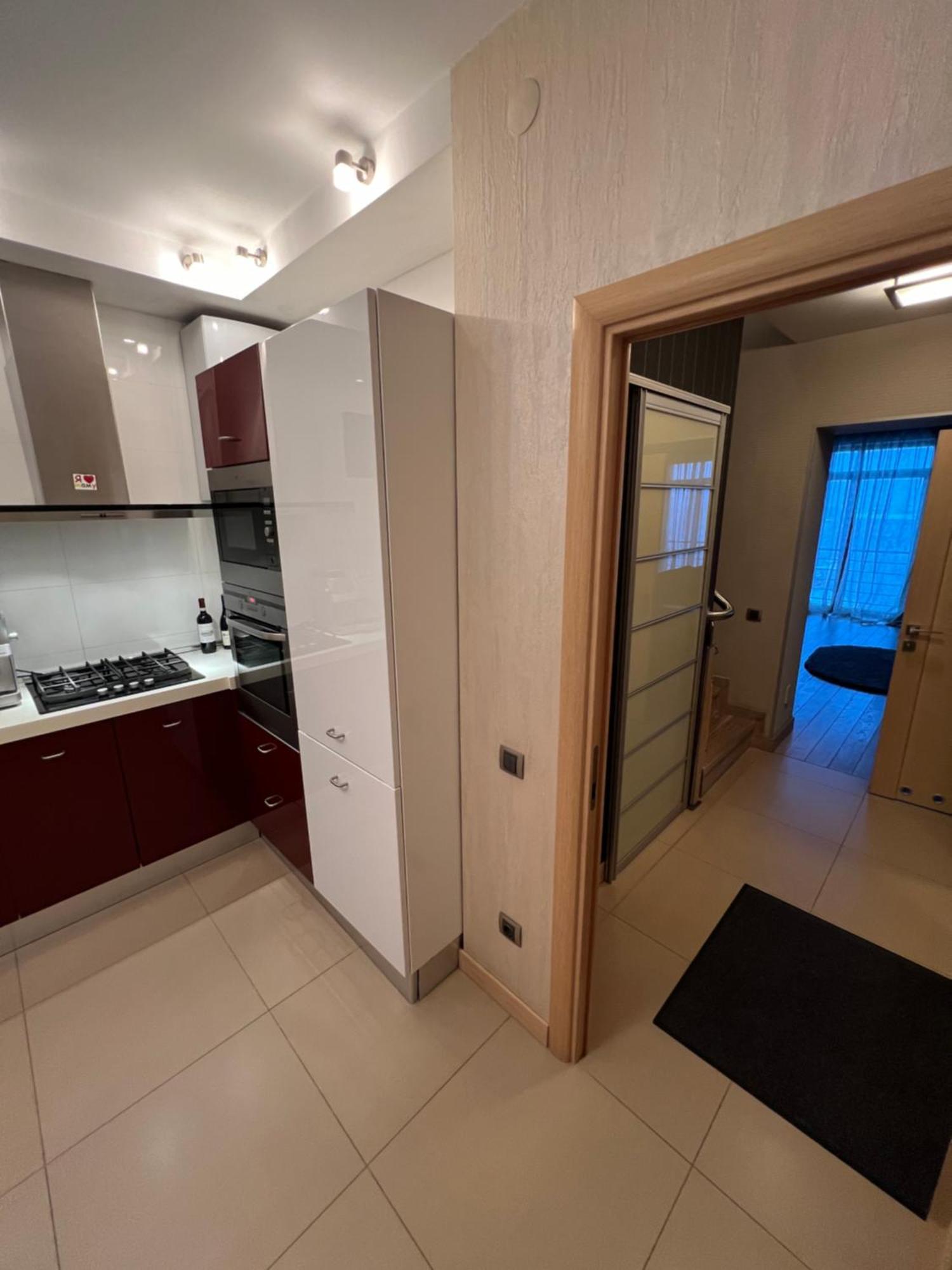 Apartment On Arkhipenka With Panorama View Львів Екстер'єр фото