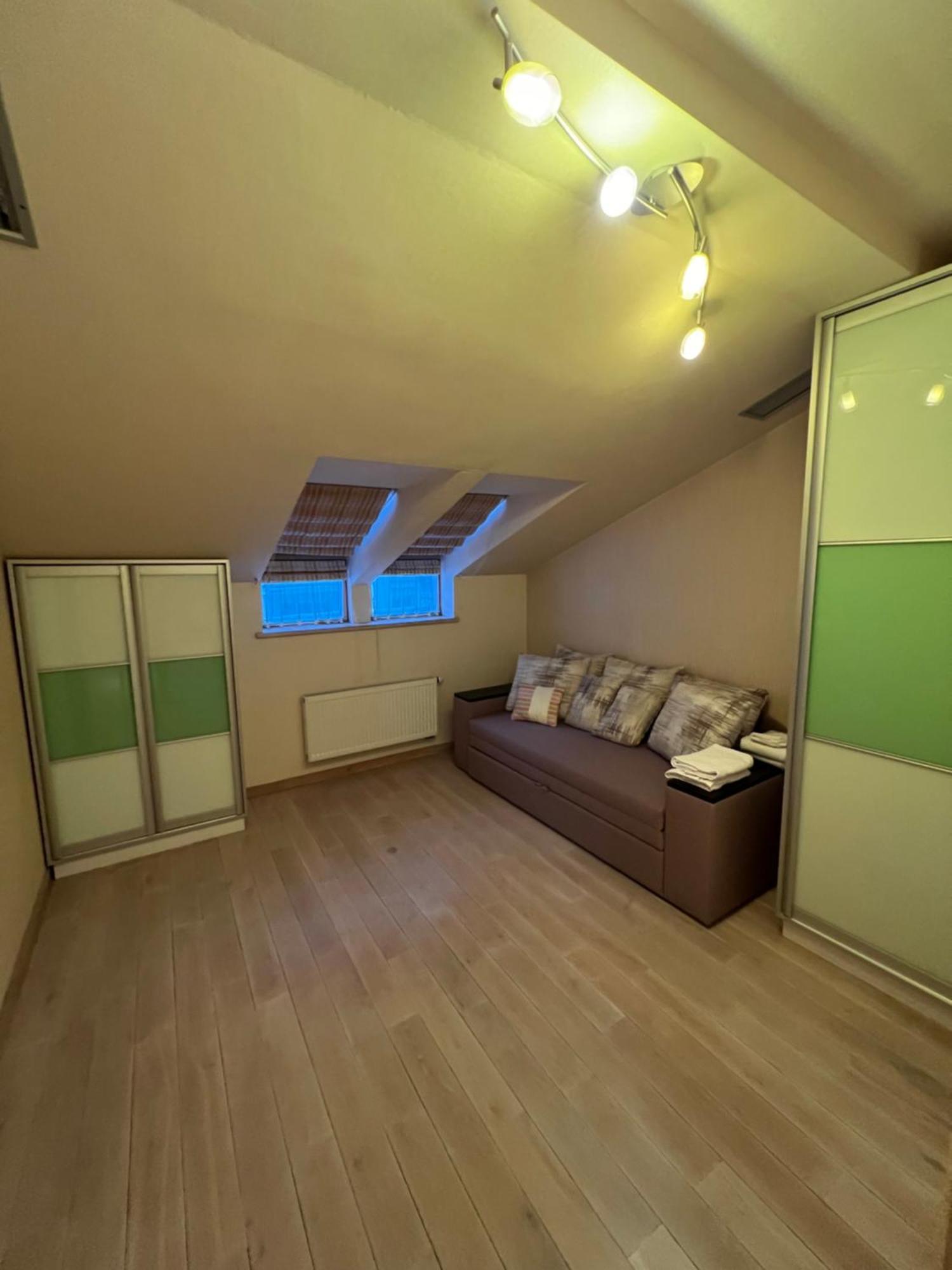 Apartment On Arkhipenka With Panorama View Львів Екстер'єр фото