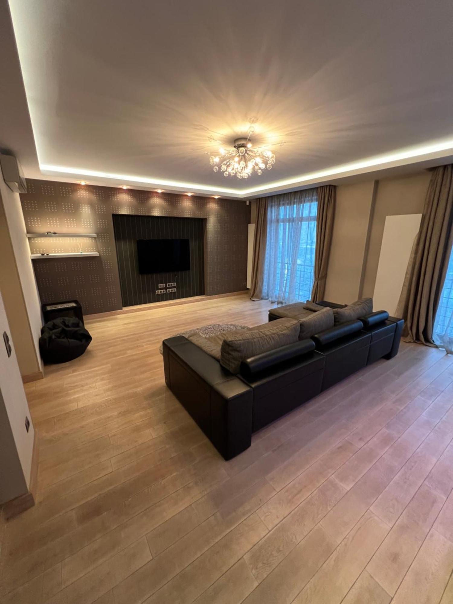 Apartment On Arkhipenka With Panorama View Львів Екстер'єр фото