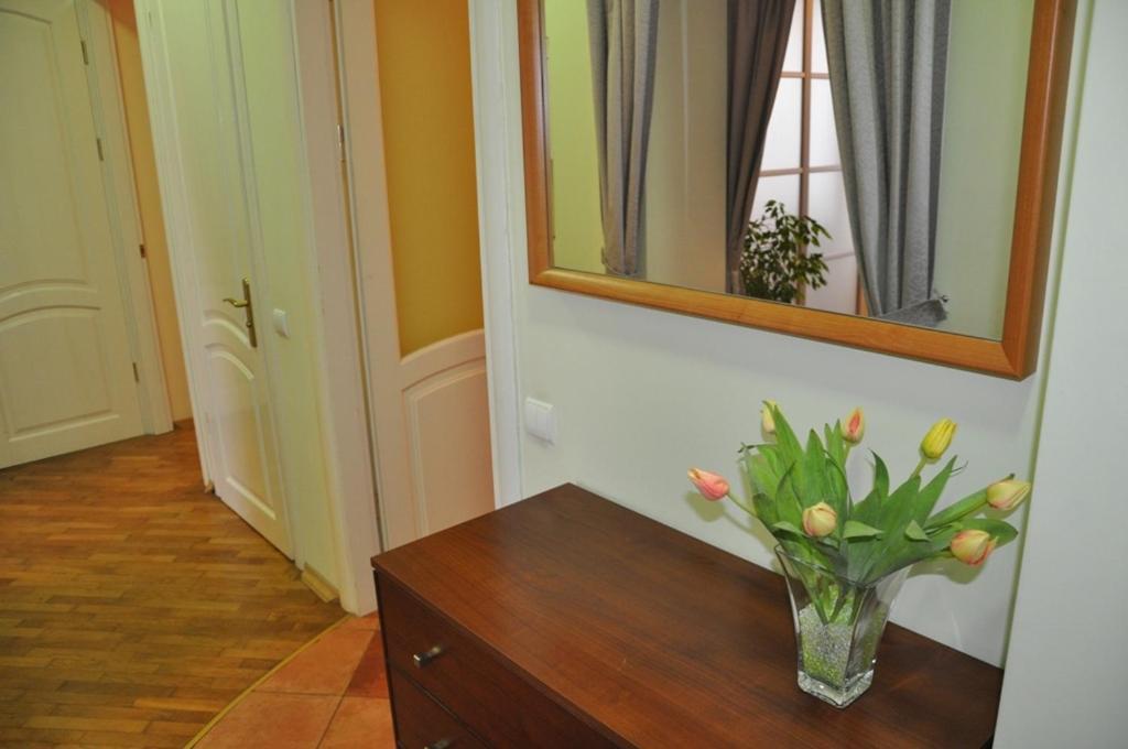 Apartment On Arkhipenka With Panorama View Львів Номер фото